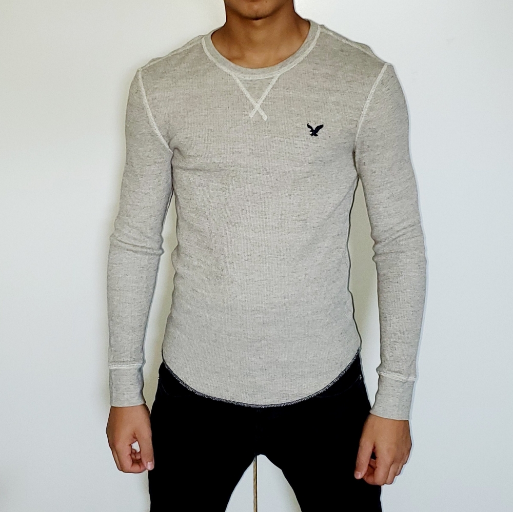 American Eagle long sleeve shirt